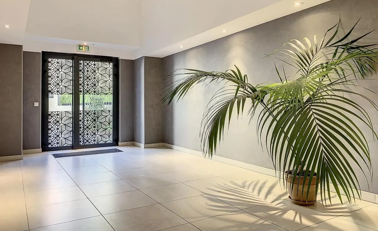 2Br Apartment With Parking Near Monaco Beausoleil