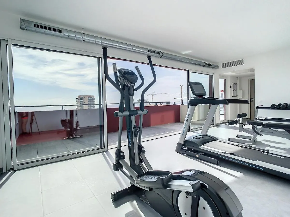 2Br Apartment With Parking Near Monaco Beausoleil